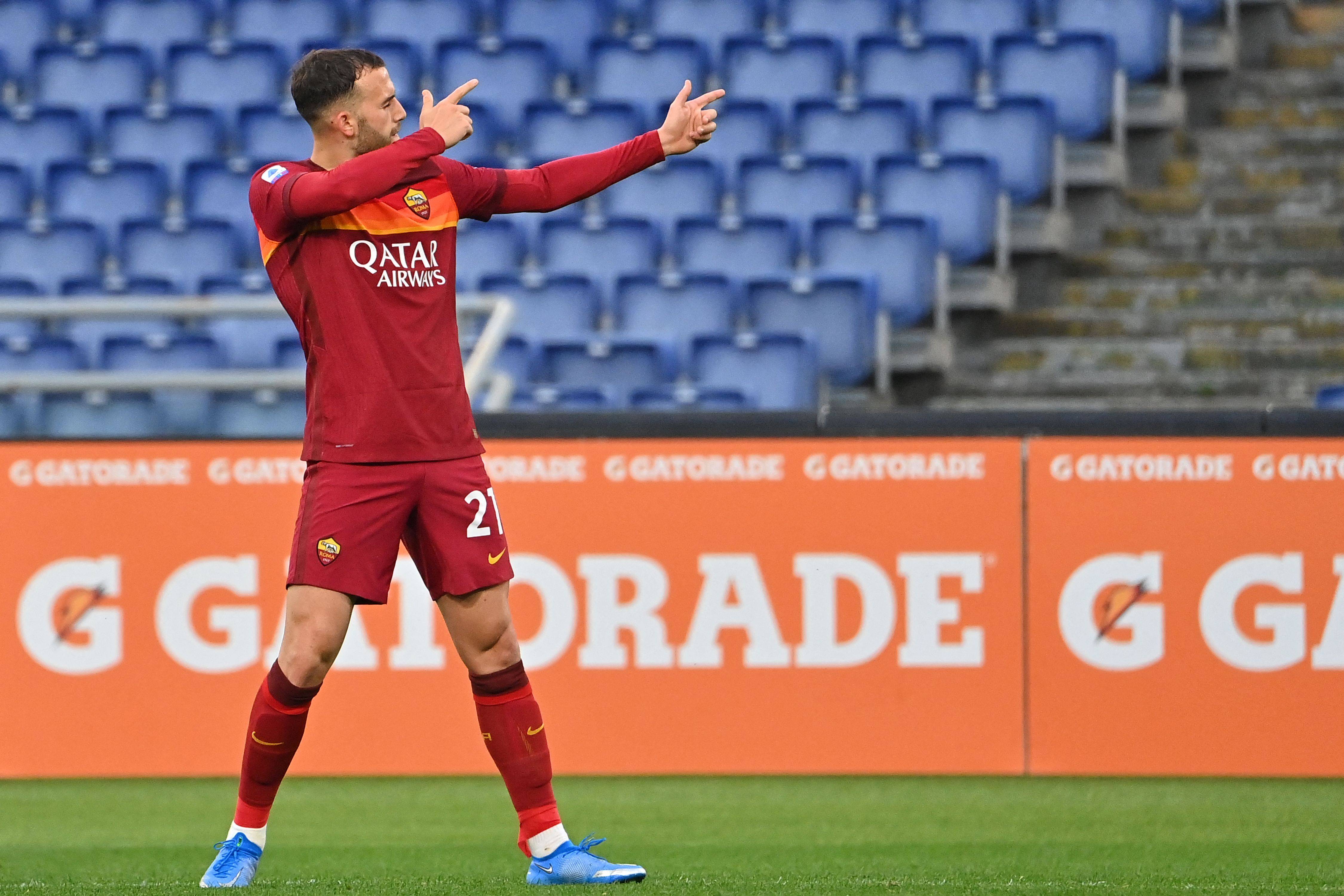 包含加时末段罗马调整名单以备意甲；豪取连胜环节打磨；气氛紧张；高层口径保持一致的词条